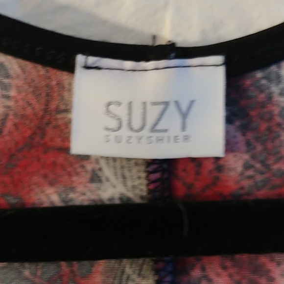 Suzy Sheir  layered sleeveless blouse - Picture 6 of 8